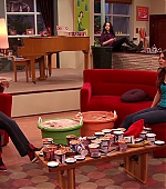 Victorious_S02E03_IceCreamForKe_ha_VJBR_1472.jpg