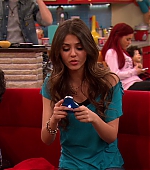 Victorious_S02E03_IceCreamForKe_ha_VJBR_1587.jpg