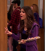 Victorious_S02E03_IceCreamForKe_ha_VJBR_1839.jpg