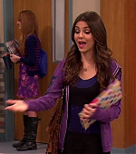 Victorious_S02E03_IceCreamForKe_ha_VJBR_1970.jpg