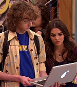 Victorious_S02E03_IceCreamForKe_ha_VJBR_2011.jpg