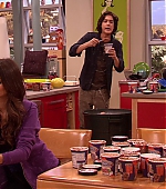 Victorious_S02E03_IceCreamForKe_ha_VJBR_2091.jpg