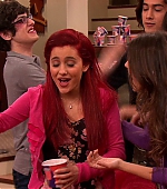 Victorious_S02E03_IceCreamForKe_ha_VJBR_2152.jpg