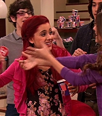 Victorious_S02E03_IceCreamForKe_ha_VJBR_2155.jpg