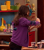 Victorious_S02E03_IceCreamForKe_ha_VJBR_2204.jpg