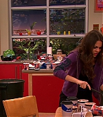 Victorious_S02E03_IceCreamForKe_ha_VJBR_2279.jpg