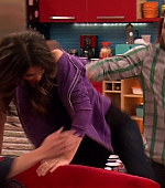 Victorious_S02E03_IceCreamForKe_ha_VJBR_2446.jpg