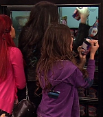 Victorious_S02E03_IceCreamForKe_ha_VJBR_2602.jpg