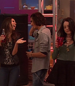 Victorious_S02E03_IceCreamForKe_ha_VJBR_2890.jpg