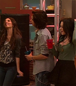 Victorious_S02E03_IceCreamForKe_ha_VJBR_2982.jpg