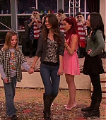 Victorious_S02E03_IceCreamForKe_ha_VJBR_3165.jpg