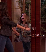 Victorious_S02E03_IceCreamForKe_ha_VJBR_3189.jpg