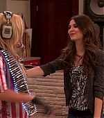 Victorious_S02E03_IceCreamForKe_ha_VJBR_3224.jpg