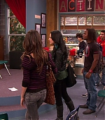 Victorious_S02E04_ToriGetsStuck_VJBR_0152.jpg