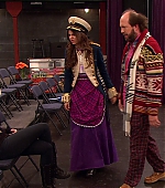 Victorious_S02E04_ToriGetsStuck_VJBR_1200.jpg