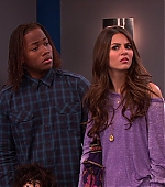 Victorious_S02E04_ToriGetsStuck_VJBR_1651.jpg