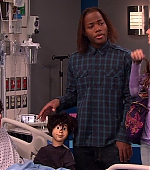 Victorious_S02E04_ToriGetsStuck_VJBR_1731.jpg