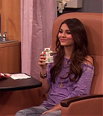 Victorious_S02E04_ToriGetsStuck_VJBR_2768.jpg