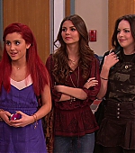 Victorious_S02E05_PromWrecker_VJBR_0122.jpg