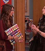 Victorious_S02E05_PromWrecker_VJBR_0228.jpg