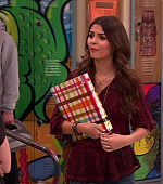 Victorious_S02E05_PromWrecker_VJBR_0328.jpg