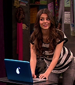 Victorious_S02E05_PromWrecker_VJBR_0755.jpg