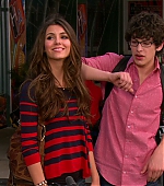 Victorious_S02E07_HelenBackAgain_VJBR_0076.jpg