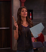 Victorious_S02E08_WhoDidItToTrina_VJBR_0037.jpg