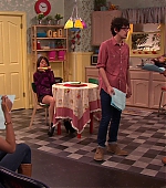 Victorious_S02E08_WhoDidItToTrina_VJBR_0043.jpg