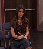 Victorious_S02E08_WhoDidItToTrina_VJBR_0050.jpg