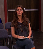 Victorious_S02E08_WhoDidItToTrina_VJBR_0129.jpg