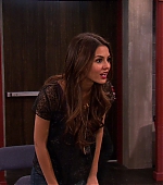 Victorious_S02E08_WhoDidItToTrina_VJBR_0181.jpg