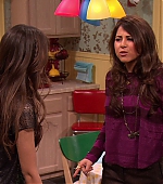 Victorious_S02E08_WhoDidItToTrina_VJBR_0223.jpg