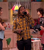 Victorious_S02E08_WhoDidItToTrina_VJBR_0371.jpg