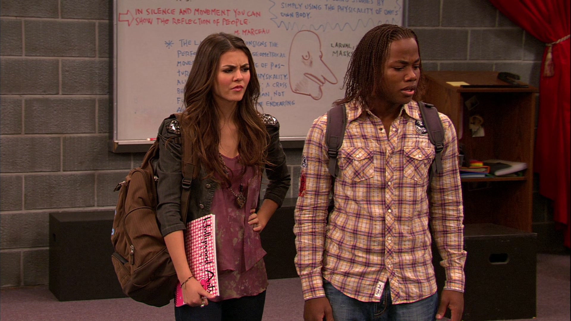 Victorious_S02E10_ToriTorturesTeacher_VJBR_0083.jpg