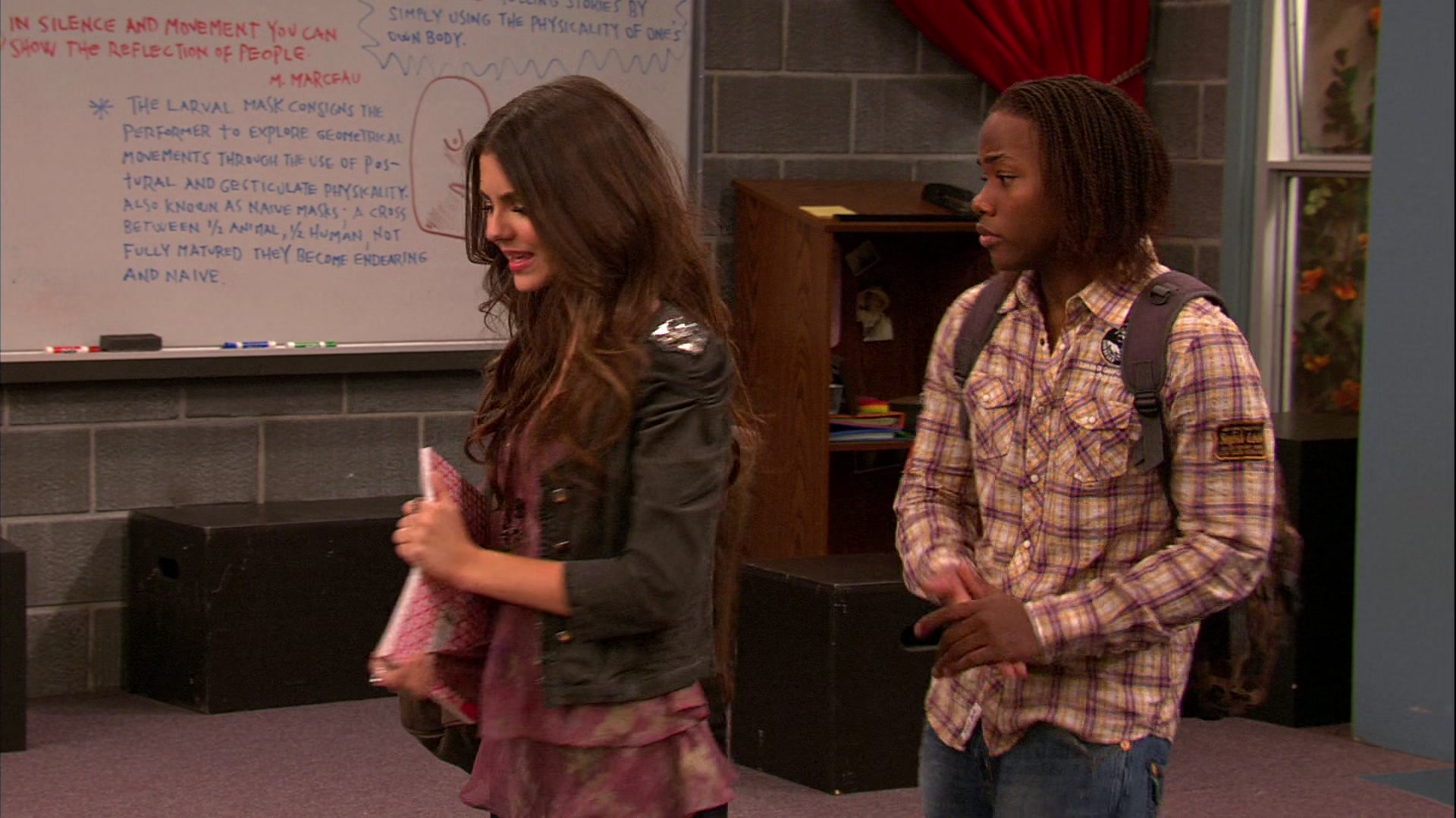 Victorious_S02E10_ToriTorturesTeacher_VJBR_0095.jpg