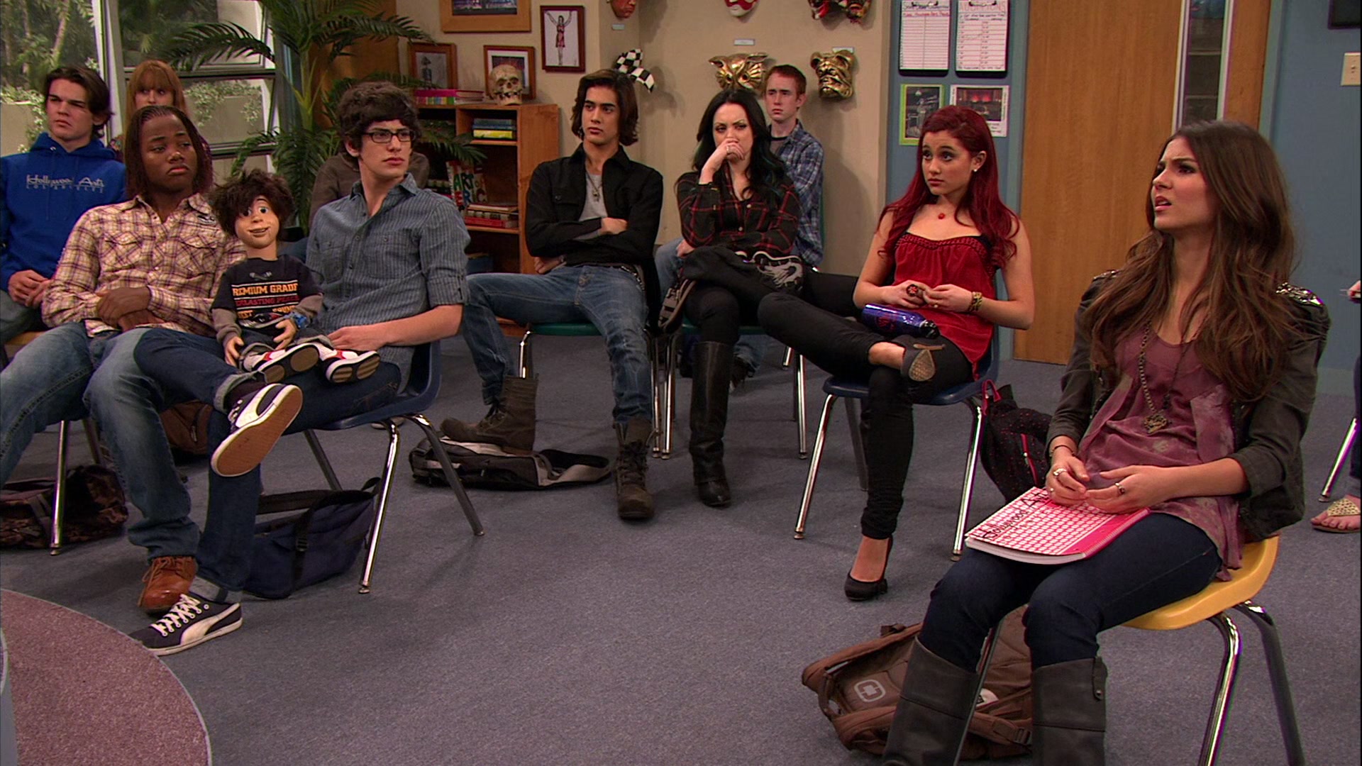 Victorious_S02E10_ToriTorturesTeacher_VJBR_0262.jpg