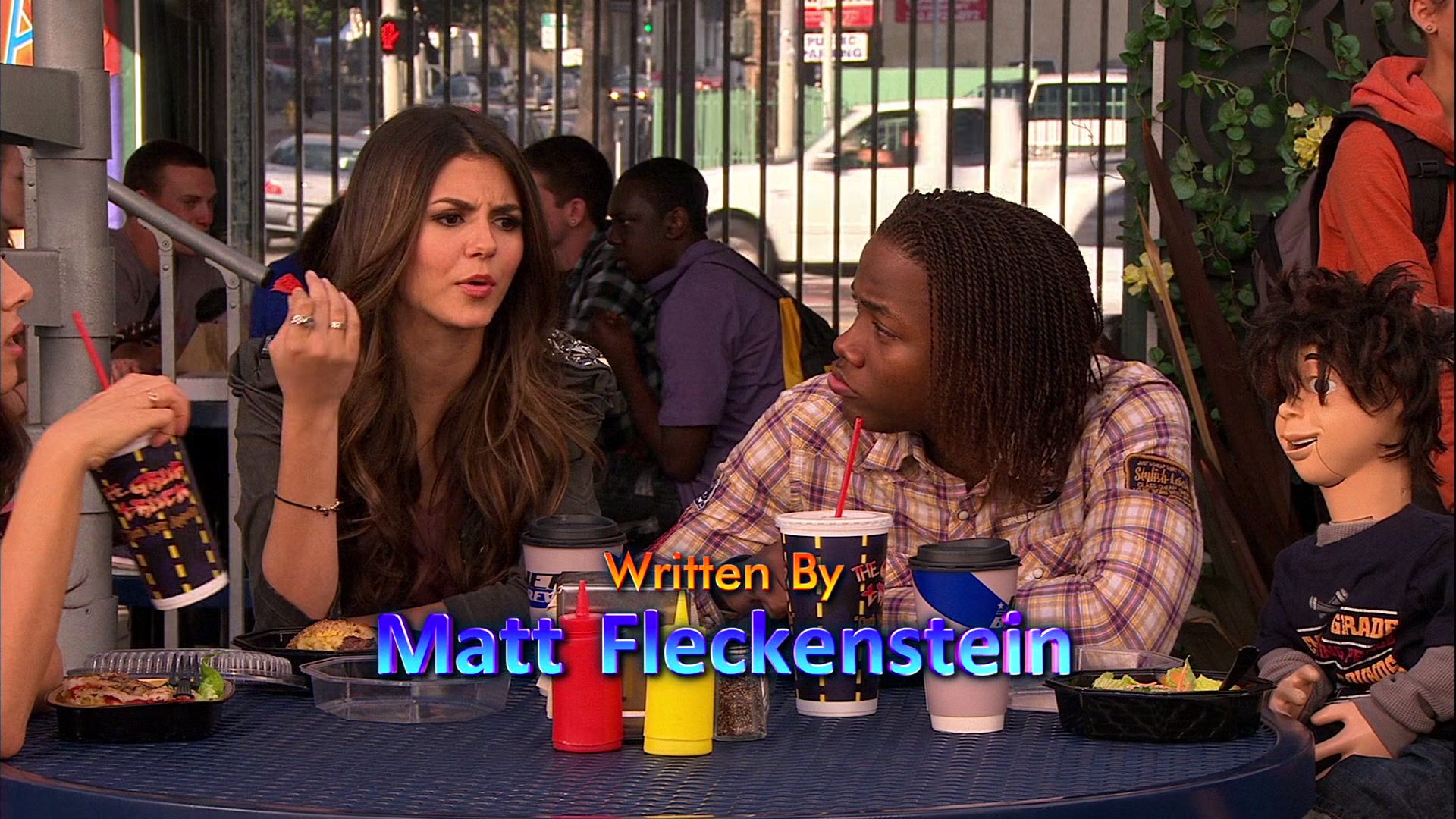 Victorious_S02E10_ToriTorturesTeacher_VJBR_0449.jpg