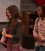 Victorious_S02E10_ToriTorturesTeacher_VJBR_0095.jpg