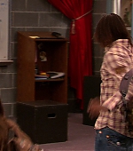 Victorious_S02E10_ToriTorturesTeacher_VJBR_0097.jpg