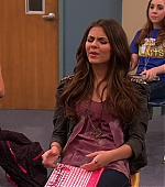 Victorious_S02E10_ToriTorturesTeacher_VJBR_0256.jpg