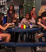 Victorious_S02E10_ToriTorturesTeacher_VJBR_0436.jpg