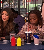 Victorious_S02E10_ToriTorturesTeacher_VJBR_0443.jpg