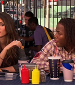 Victorious_S02E10_ToriTorturesTeacher_VJBR_0511.jpg