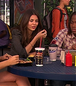 Victorious_S02E10_ToriTorturesTeacher_VJBR_0545.jpg