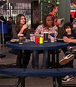 Victorious_S02E10_ToriTorturesTeacher_VJBR_0574.jpg