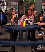 Victorious_S02E10_ToriTorturesTeacher_VJBR_0575.jpg