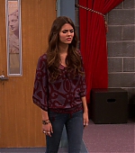 Victorious_S02E10_ToriTorturesTeacher_VJBR_1562.jpg