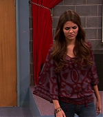 Victorious_S02E10_ToriTorturesTeacher_VJBR_1565.jpg