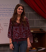 Victorious_S02E10_ToriTorturesTeacher_VJBR_1870.jpg